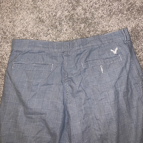American Eagle Dark Blue & White Plaid shorts W 33 - Picture 11 of 13